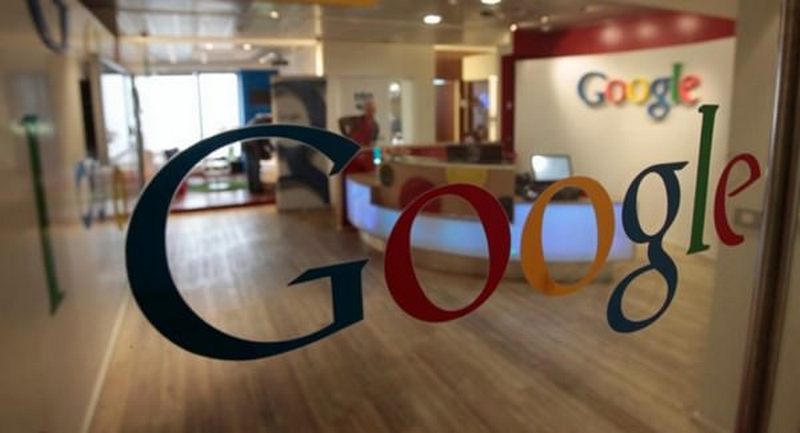 Правообладатели требуют удаления ссылок на пиратские сайты из поисковика Google