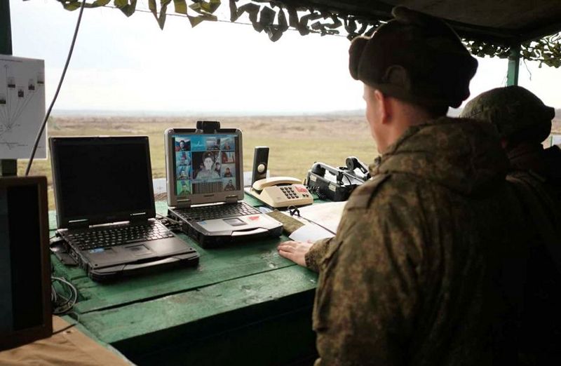 Российских призывников и военнослужащих обяжут отчитываться за действия в соцсетях